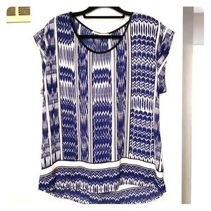 Blue and white short sleeve blouse